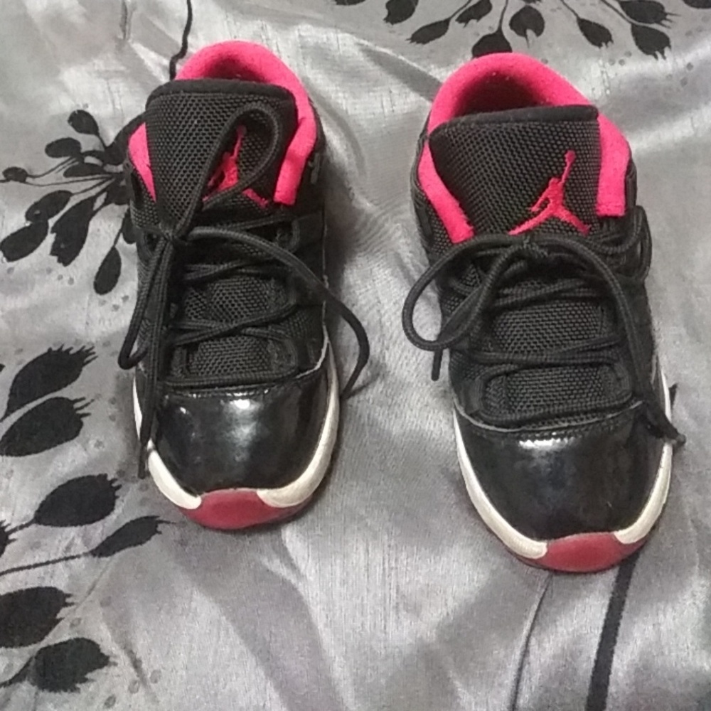 Lo top Jordan retro 11s